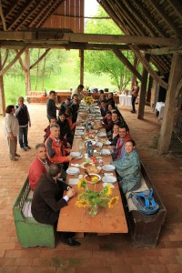 Mittagessen in Alzen