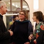 Im Gespräch: Die Vorstände des Fördervereins der Stiftung Kirchenburgen A. Rothe und S. Hanini, Bischof R. Guib